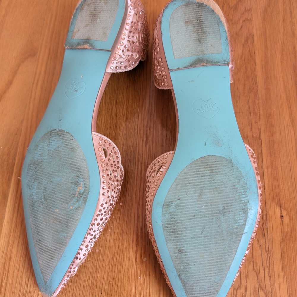 Betsey Johnson Light Pink Cutout Flats - Picture 5 of 5